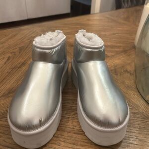 UGG Silver Metallic Platform Cozy Shearling Ankle Boots